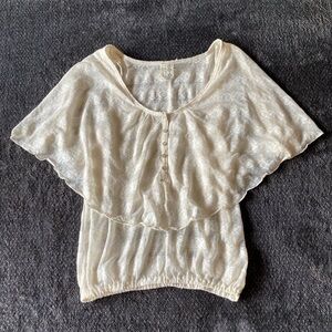 NWOT Free People feminine cream stretch lace top,flutter sleeve/shawl collar